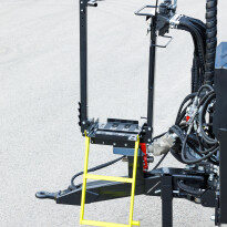 Platform on drawbar - D1